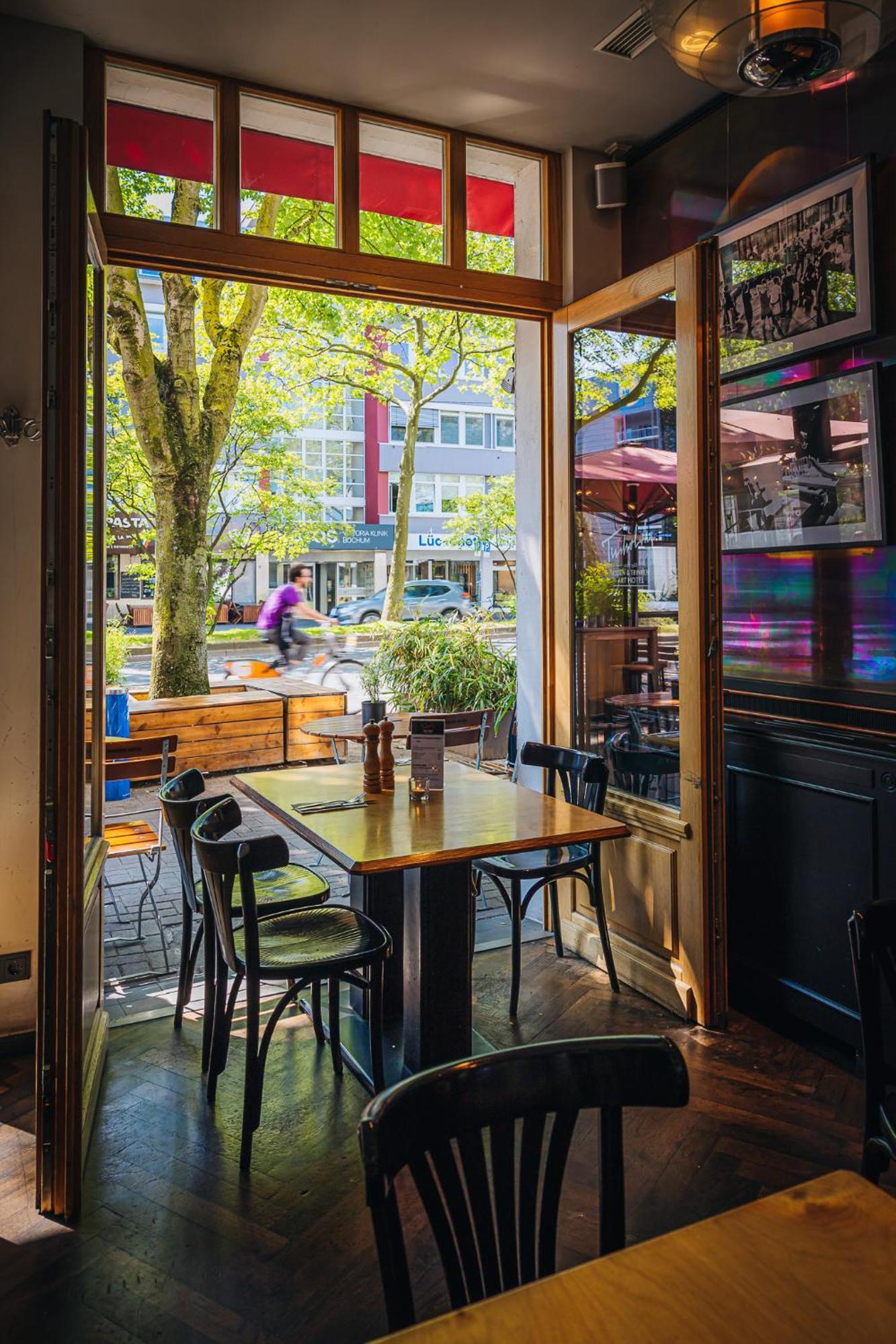 Art Hotel Tucholsky Bochum Exterior photo